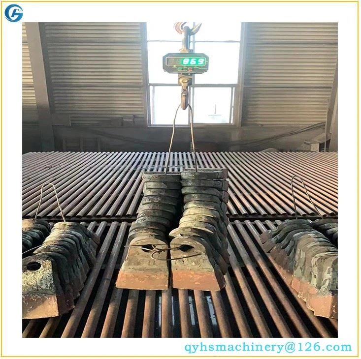 Bimetal Composite High Chromium High Manganese Steel Wear-resistant Hammer Head factory